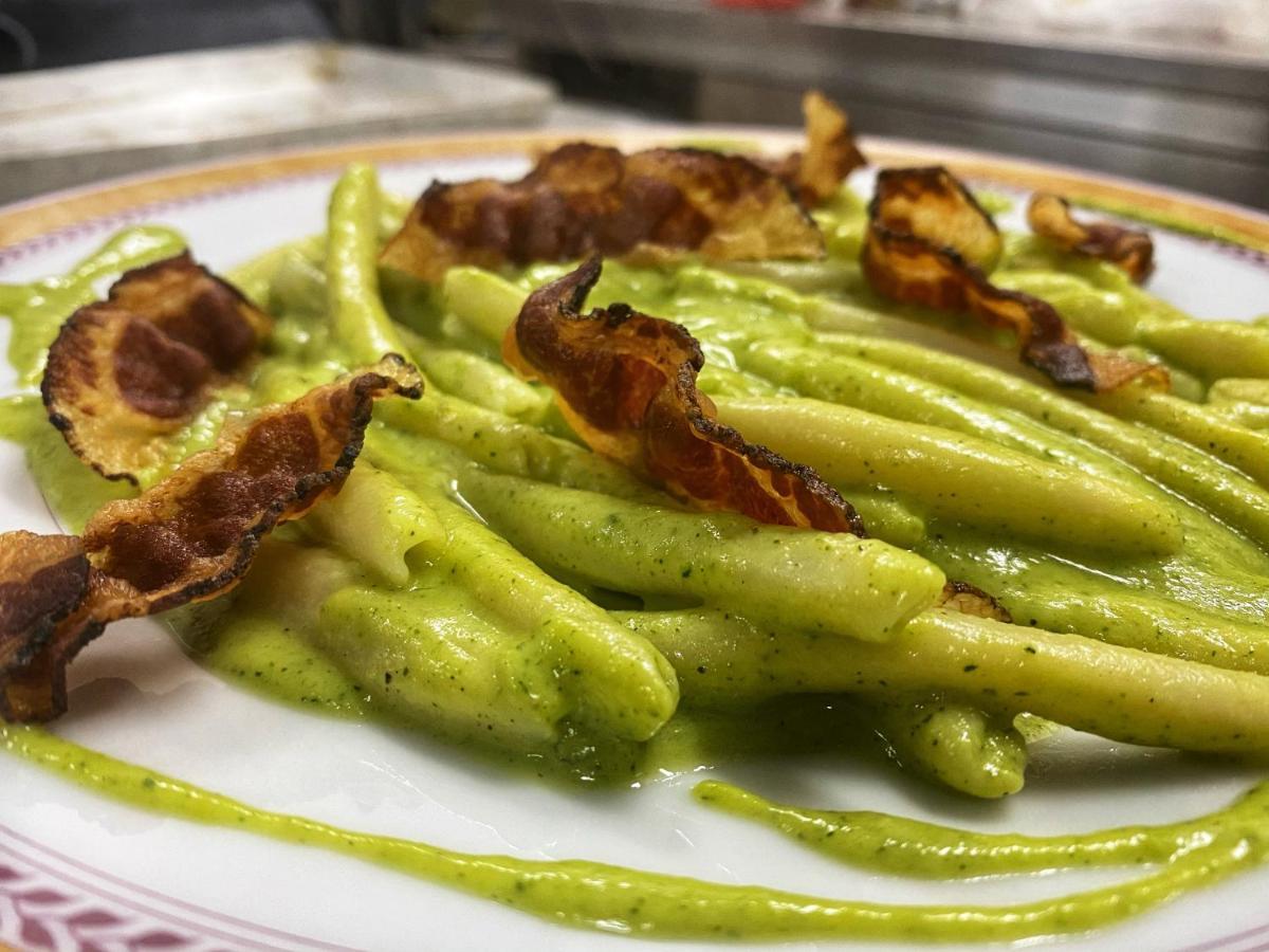 אוליאנה Locanda Tipica Sa Corte מראה חיצוני תמונה