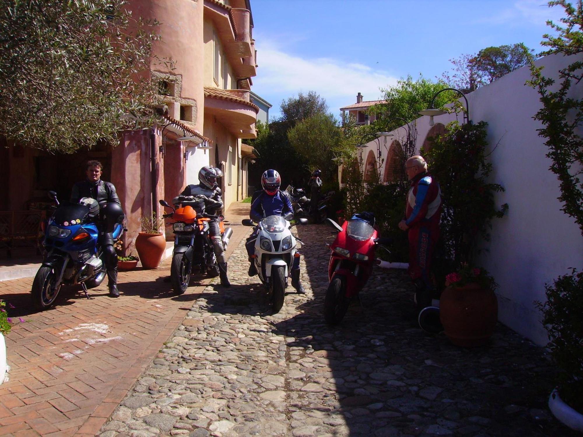 אוליאנה Locanda Tipica Sa Corte מראה חיצוני תמונה